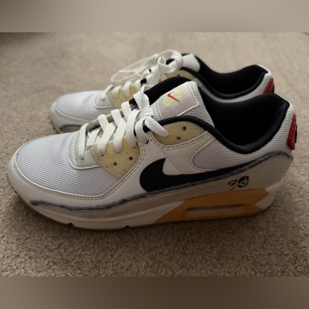 Nike Air Max 90